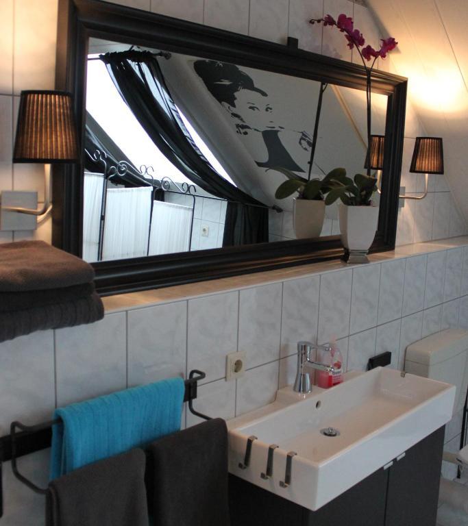 Gaestehaus Gebauer Hornbach Room photo